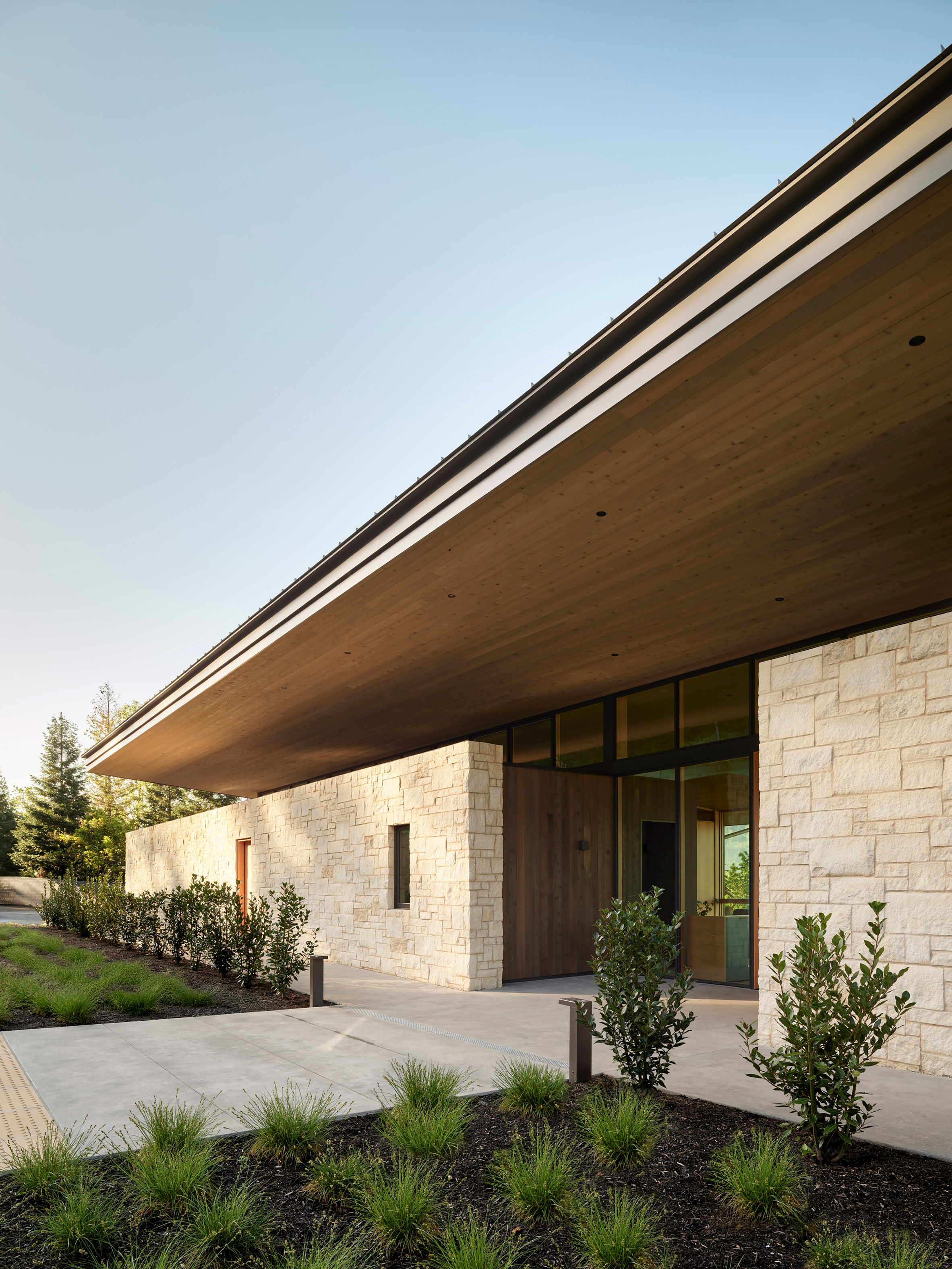 Auteur Russian River winery in California by Bohlin Cywinski Jackon
