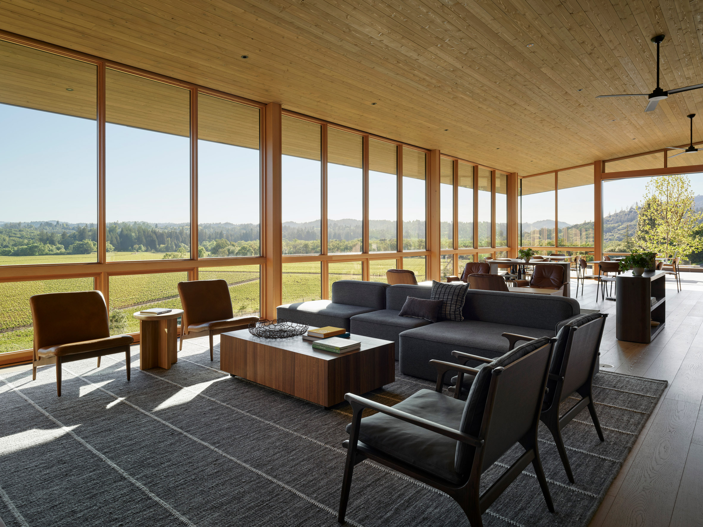 Auteur Russian River winery in California by Bohlin Cywinski Jackon