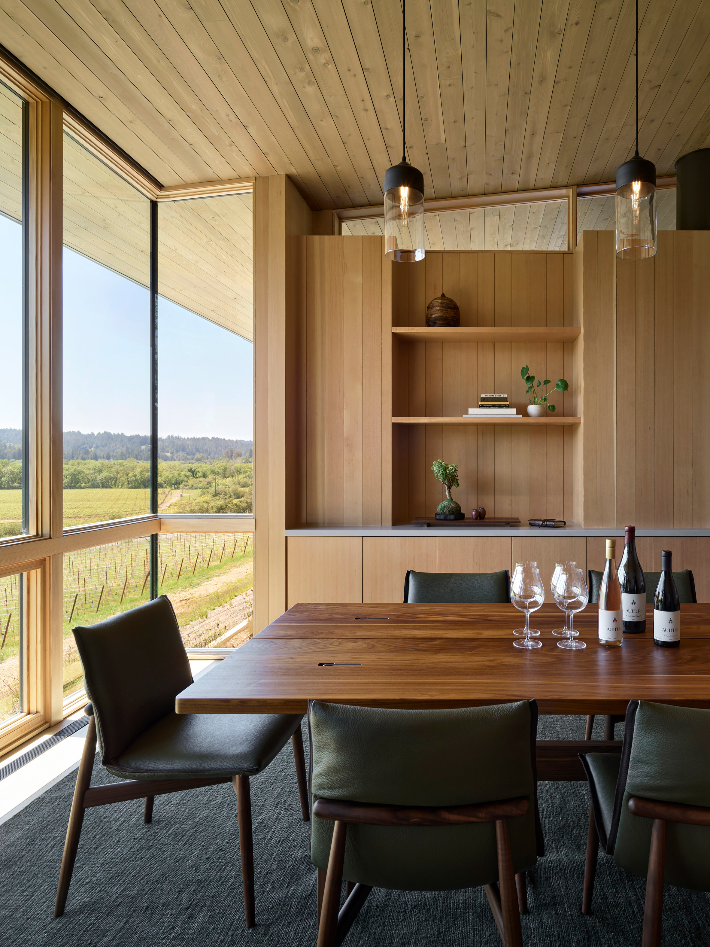 Auteur Russian River winery in California by Bohlin Cywinski Jackon