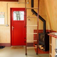 Cucu cabin in Ireland by Studio Bucky