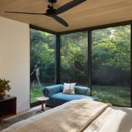 House in Amagansett by Khanna Schultz
