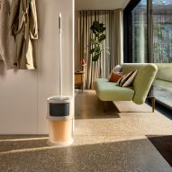 Joseph Joseph develops mop with integrated water-separation mechanism