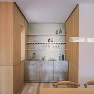 Panoramic House by Mata Architects