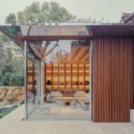 Panoramic House by Mata Architects