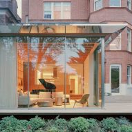 Panoramic House by Mata Architects