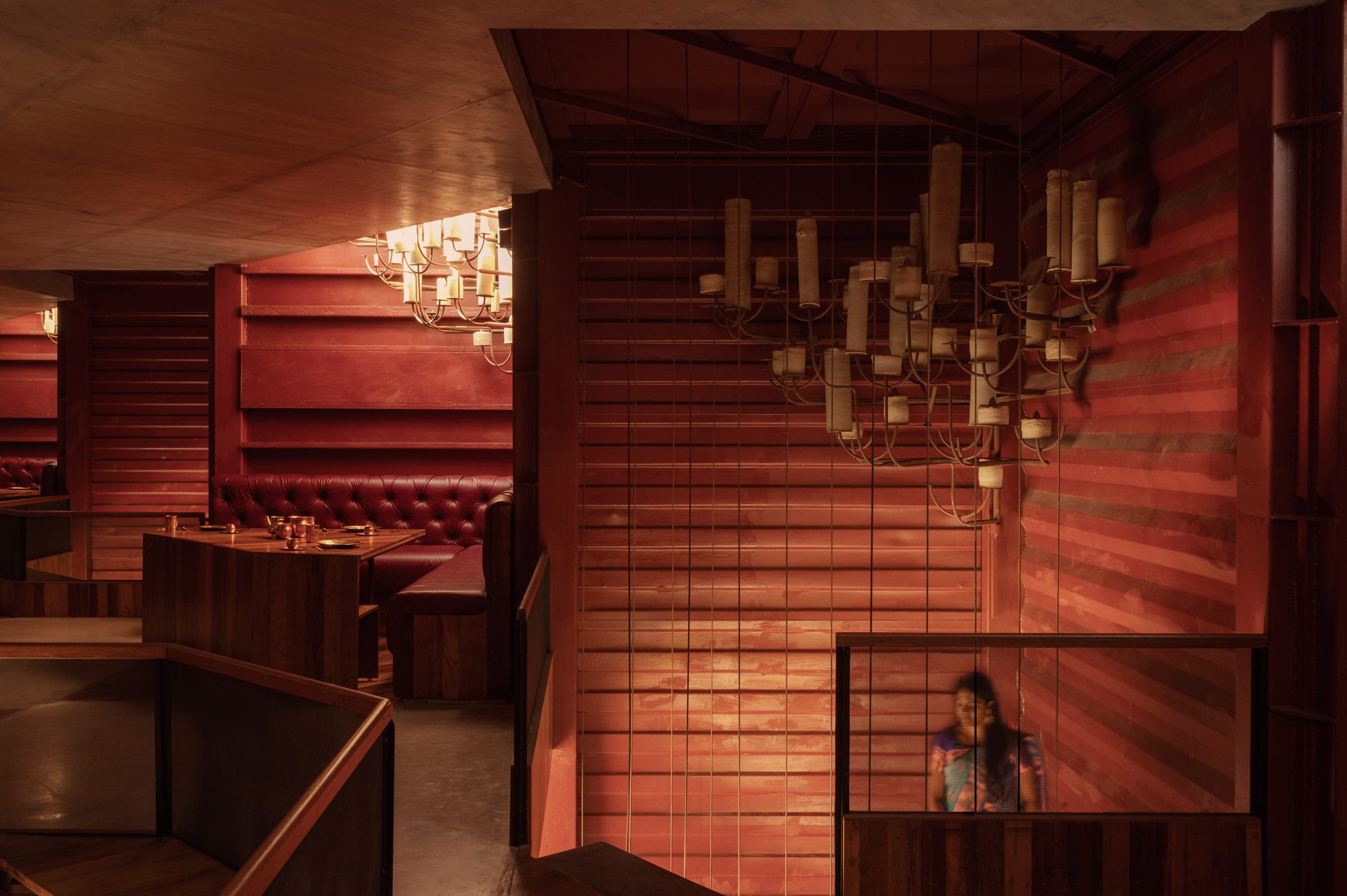 Petti restaurant in India by Wallmakers