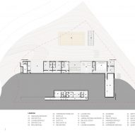 Lower floor plan of Casa Colmeia