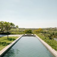 Casa Colmeia by Sabella Arquitetura