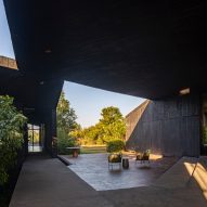Casa Mavra by Taller Alberto Calleja