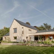 Gresford Architects clads low-carbon Oxfordshire bungalow in cedar wood