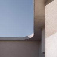 Goldstein Heather West London House curved detail