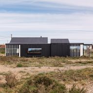 Westview Cottage by Hollaway Studio