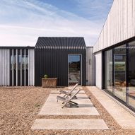 Westview Cottage by Hollaway Studio