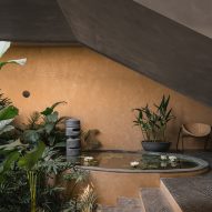 Amaltash residence by Design ni Dukaan