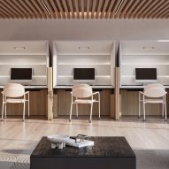 Canopy freestanding workstations by Gensler for KFI Studios