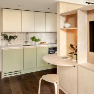 Micro flat in London by CIAO