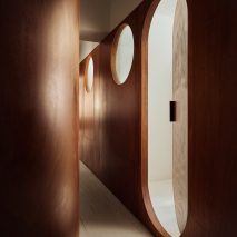 Paris apartment by Cyrus Ardalan