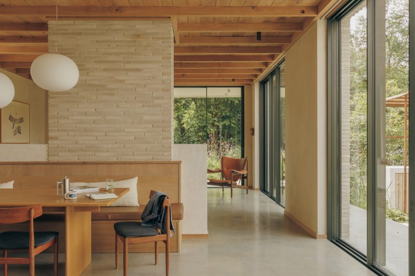 Skylark House of EM open-plan dining space