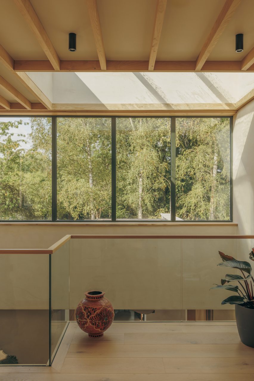 Skylark House of EM skylight