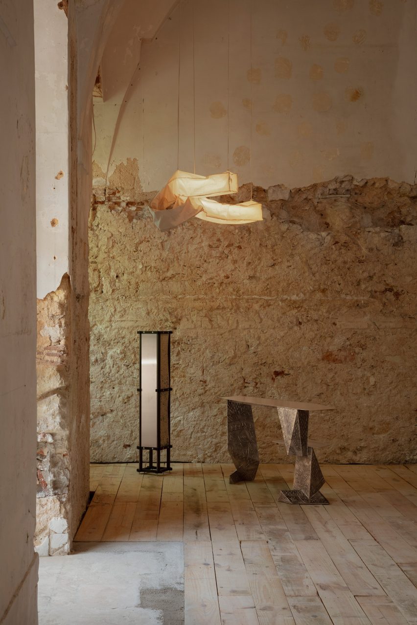Furniture within Lisbon's Estrela Basilica