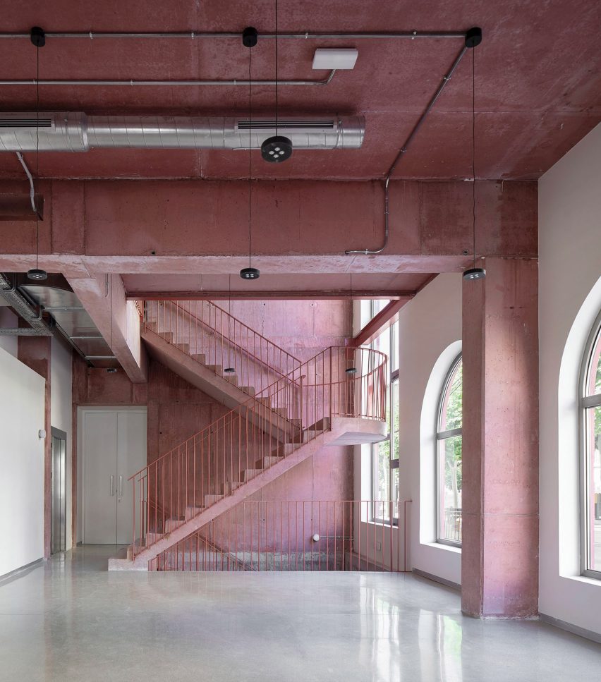 Calasparra Town Hall concrete interior by MACH