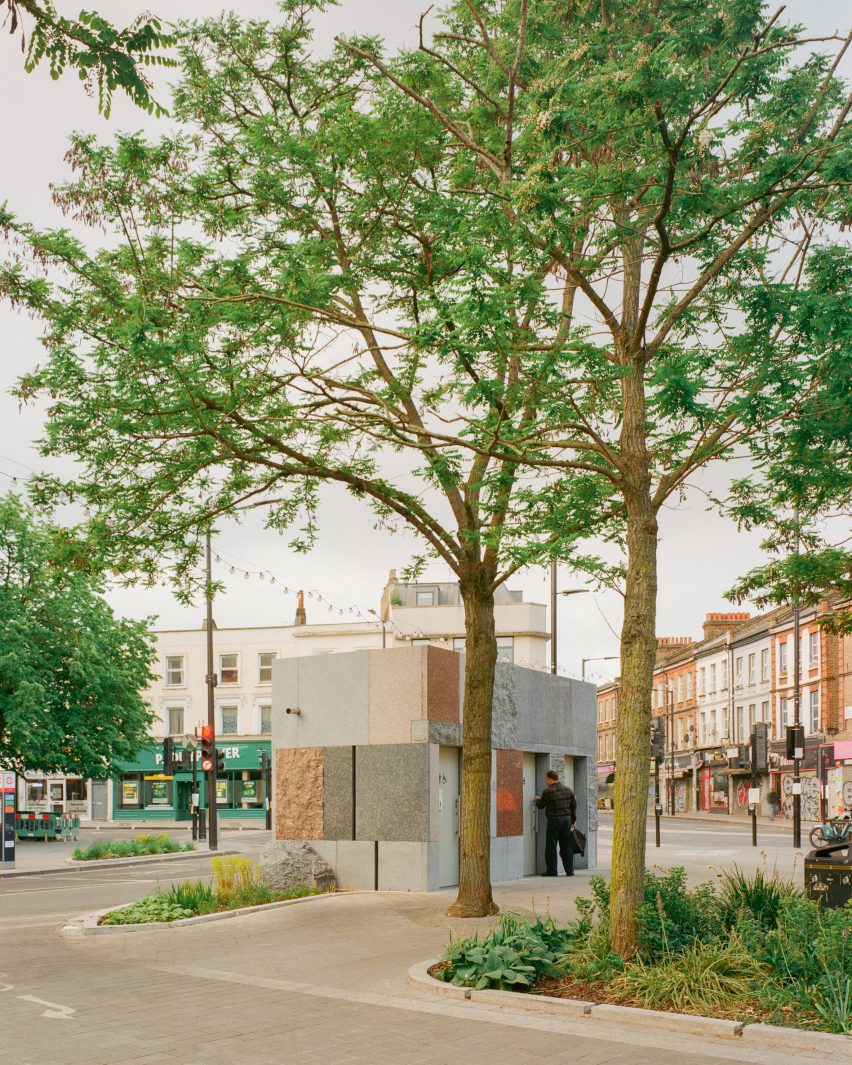 Studio Weave toilet block in Maida Hill