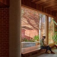 Laneway House by MRTN Architects