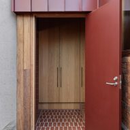 Laneway House by MRTN Architects