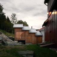 Smallholding at Nesjestranda extension by Rever & Drafe