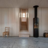 Smallholding at Nesjestranda extension by Rever & Drafe