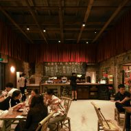 Jiangling Teahouse by Studio We Live