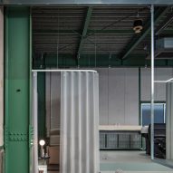 Unravel hair salon by Atelier Write