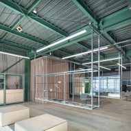 Unravel hair salon by Atelier Write