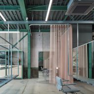 Unravel hair salon by Atelier Write