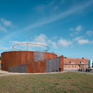Pumping station by Ginneruparkitekter