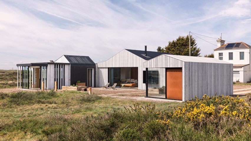 Westview cottage in Dungeness by Hollaway Studio