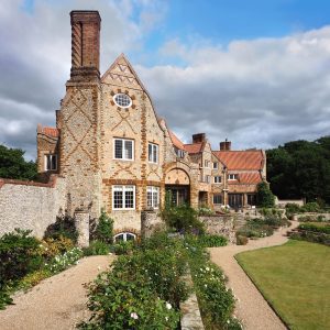 Ten iconic Arts and Crafts houses that show 