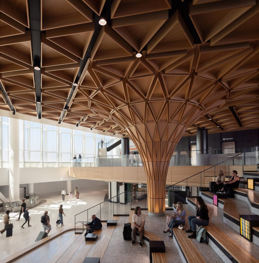 Seattle-Tacoma International Airport expansion