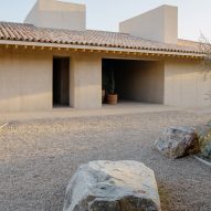 Casa en Palmilla by Estudio Ignacio Urquiza Ana Paula de Alba
