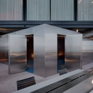 Retrofuturistic office by Charlap Hyman & Herrero