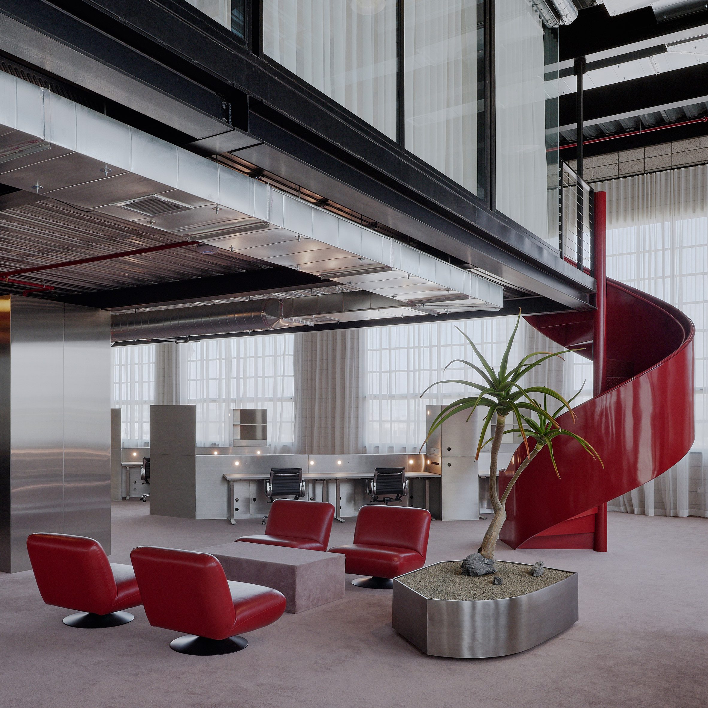https://static.dezeen.com/uploads/2026/06/charlap-hyman-herrero-retro-future-ofice-los-angeles_dezeen_2364_sq.jpg