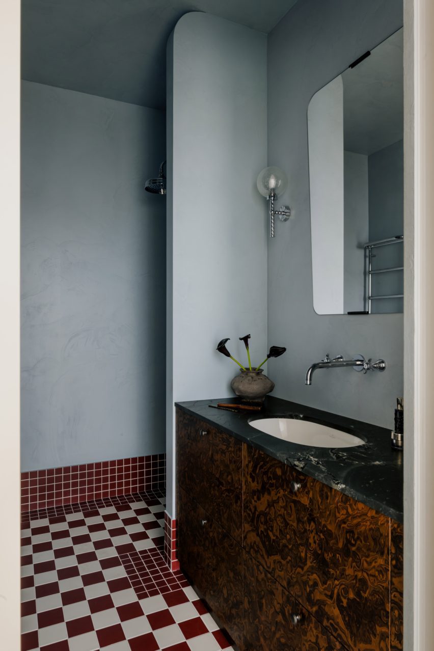 Bathroom of 34 Square Meter Apartment