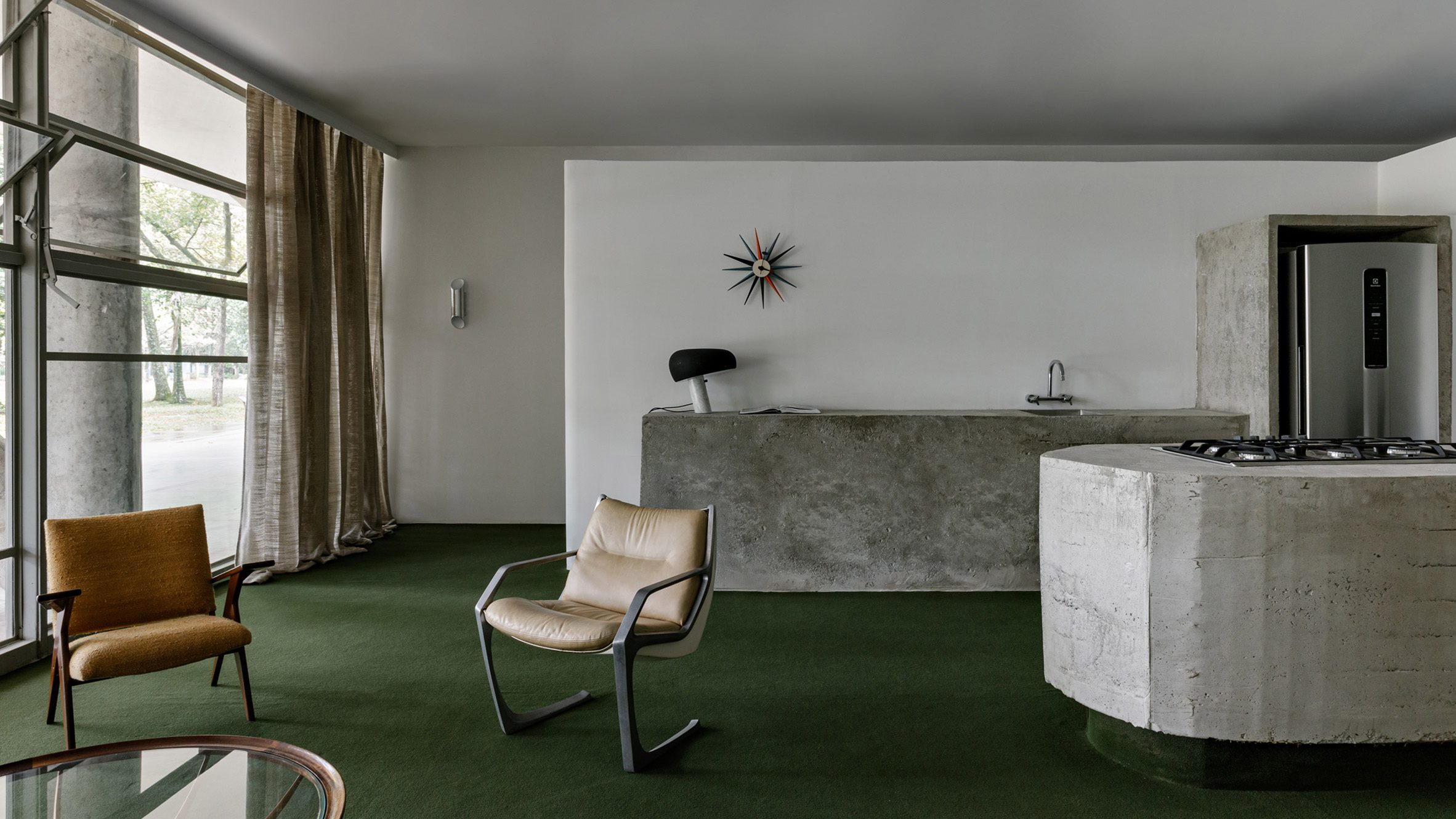 https://static.dezeen.com/uploads/2026/06/debaixo-do-bloco-arquitetura_clay-rodrigues_dezeen_hero1.jpg