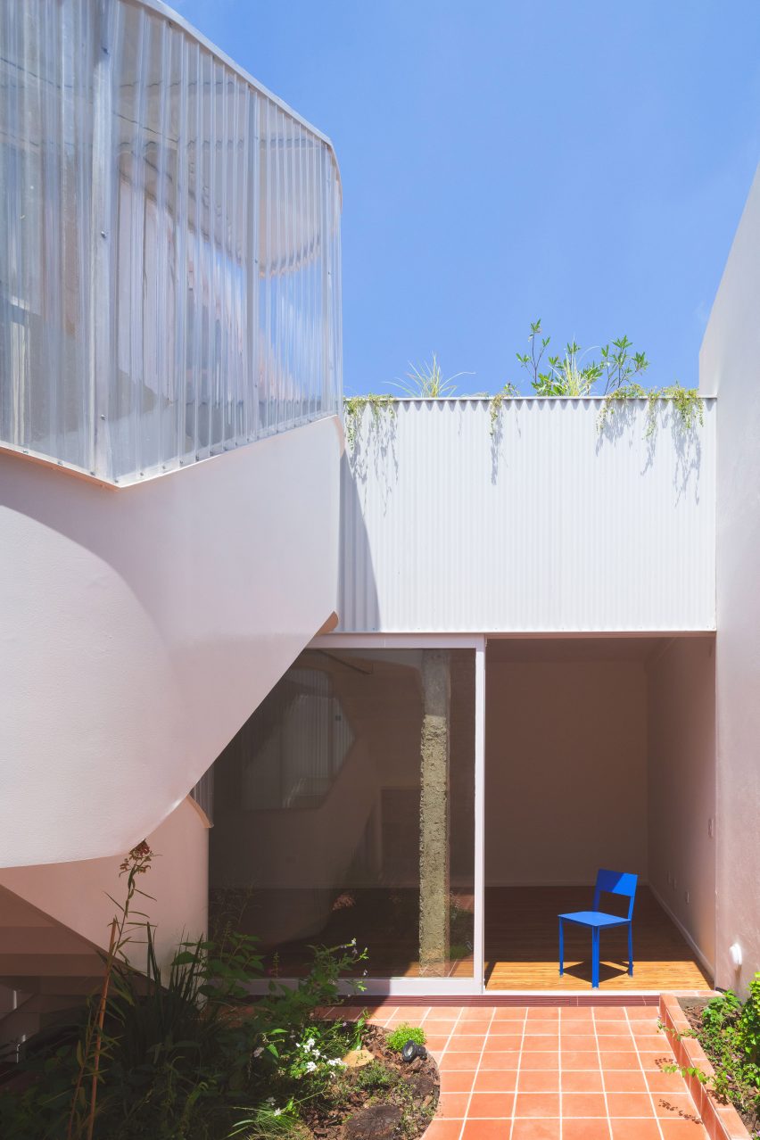 Courtyard view of Argentinian home