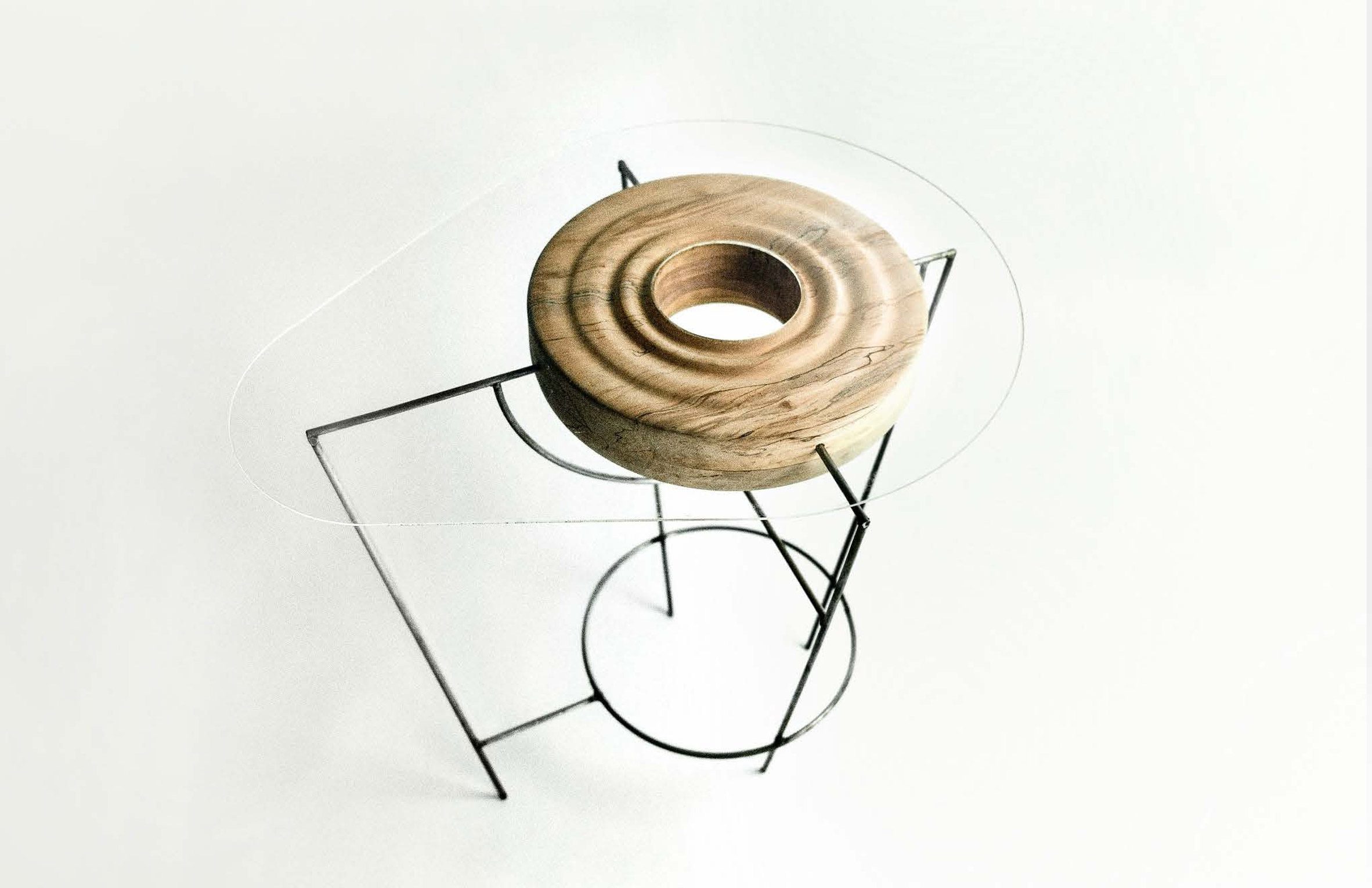 visualisation of a side table with a hole in the centre