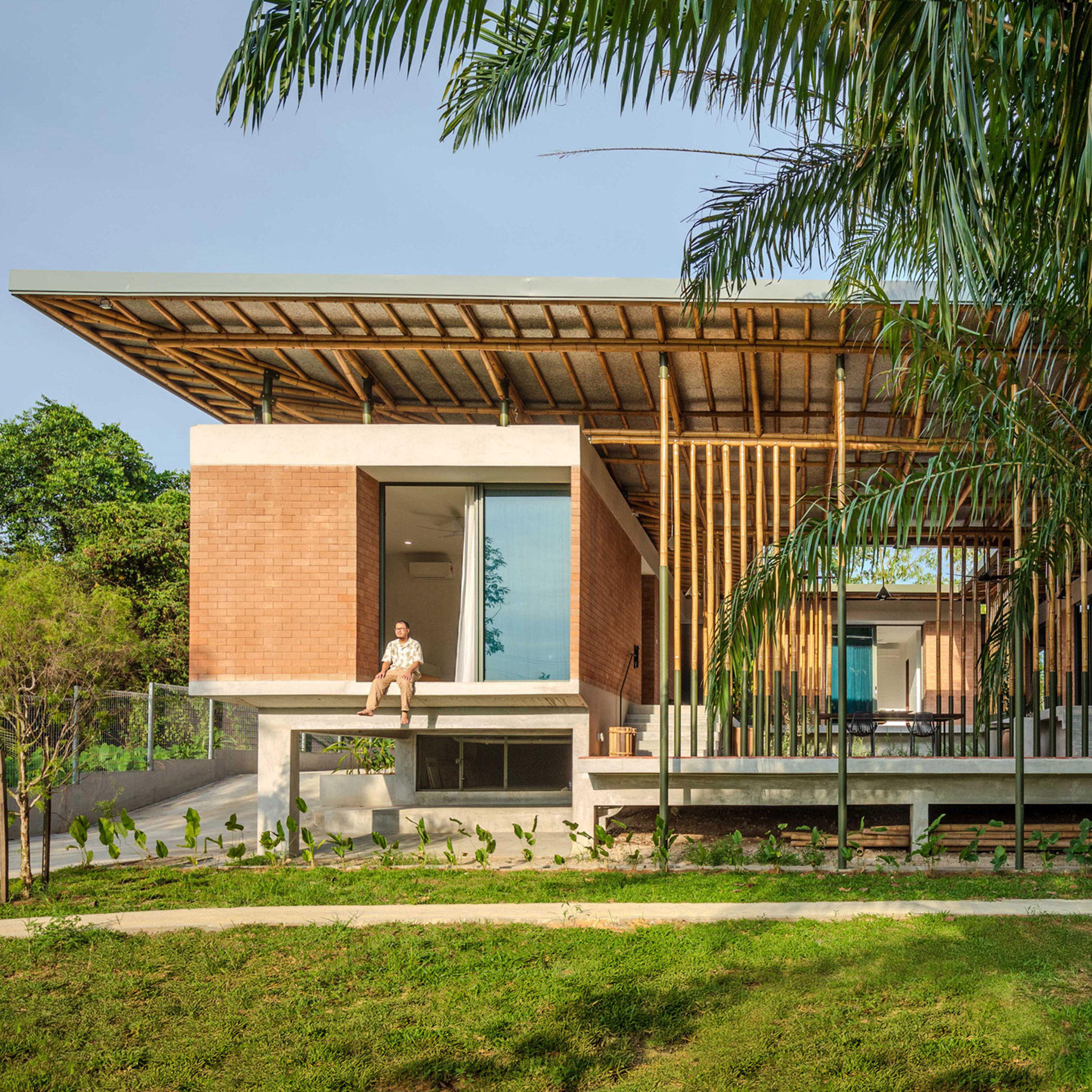 Anjung house