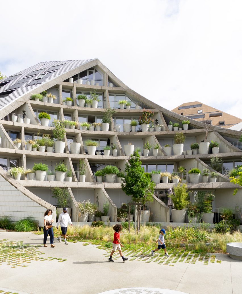 La Vall&eacute;e Verte housing by MVRDV