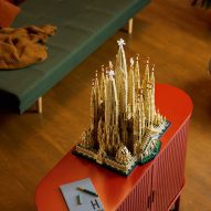 Sagrada Familia Lego set