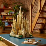 Dezeen Debate features "impressive" Lego Sagrada Familia set