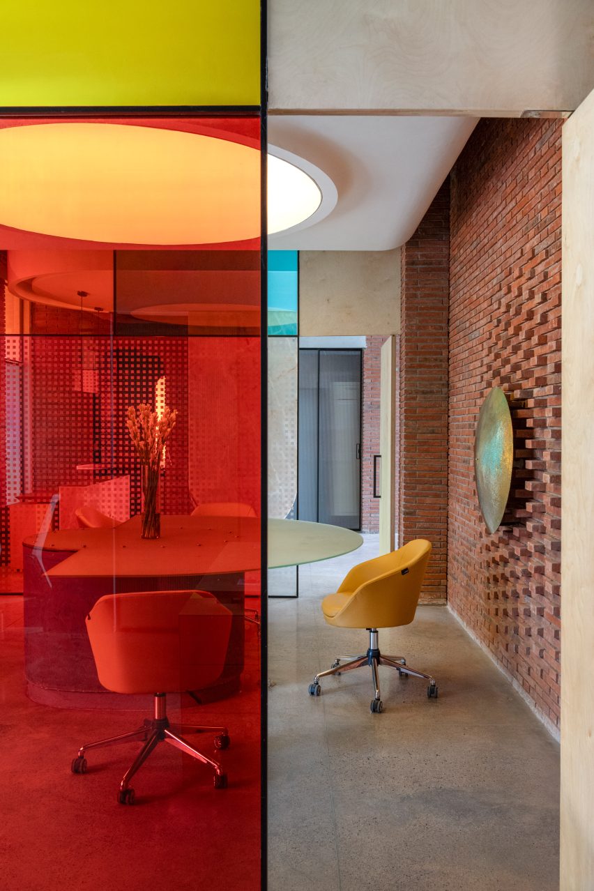 Colourful partitions